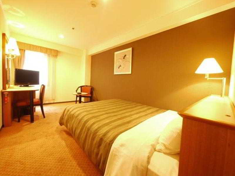Ark Shinsaibashi -route Hotels-